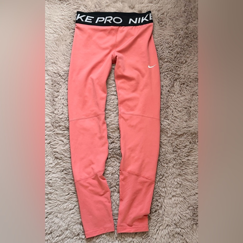 Nike Pink Leggings Comfortable Athletic Wear